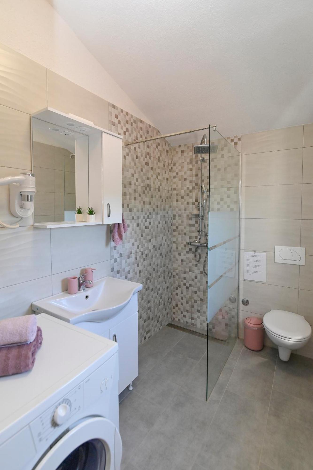 Vacation House Ulika Gabonjin Εξωτερικό φωτογραφία