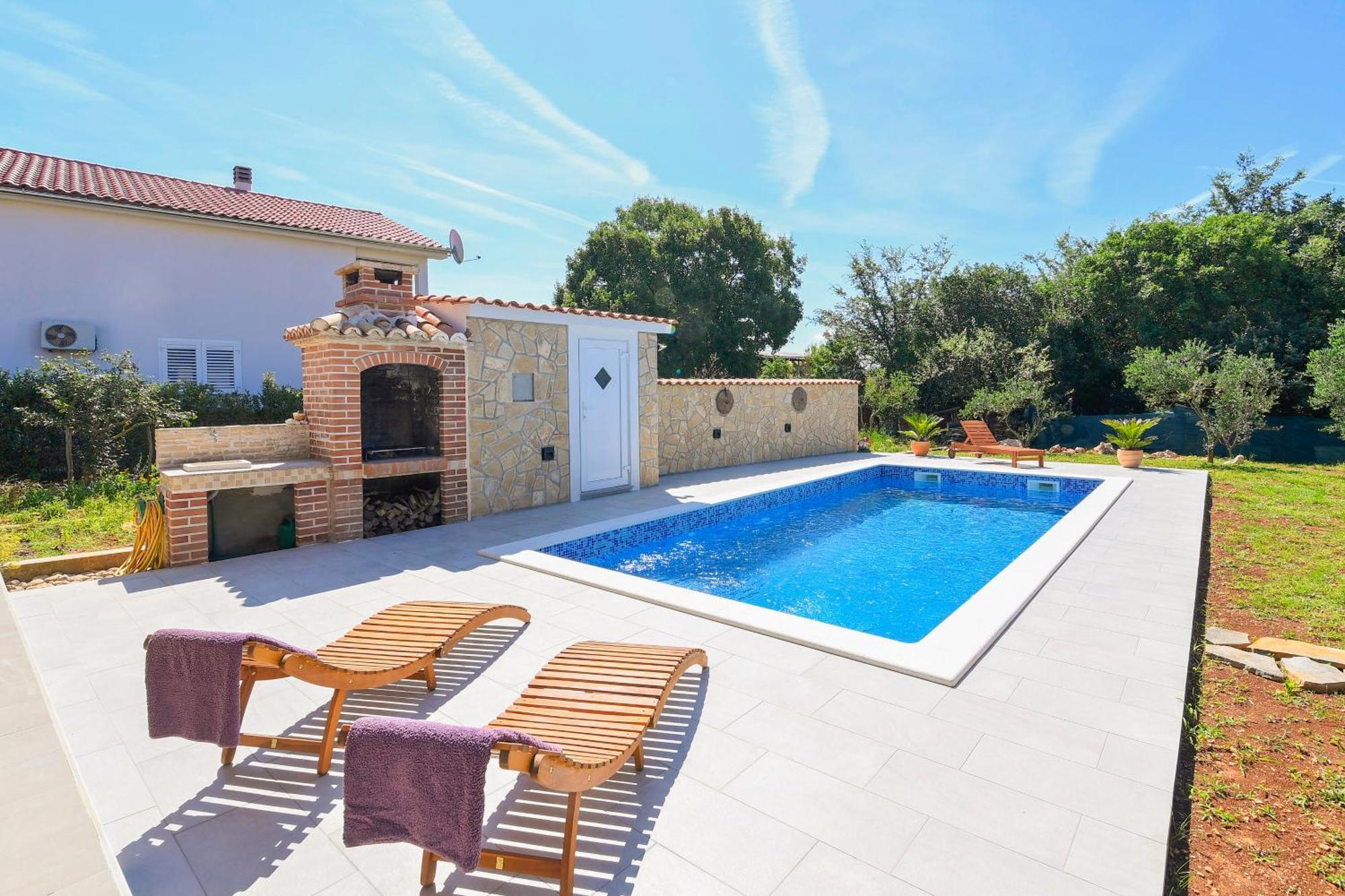 Vacation House Ulika Gabonjin Εξωτερικό φωτογραφία