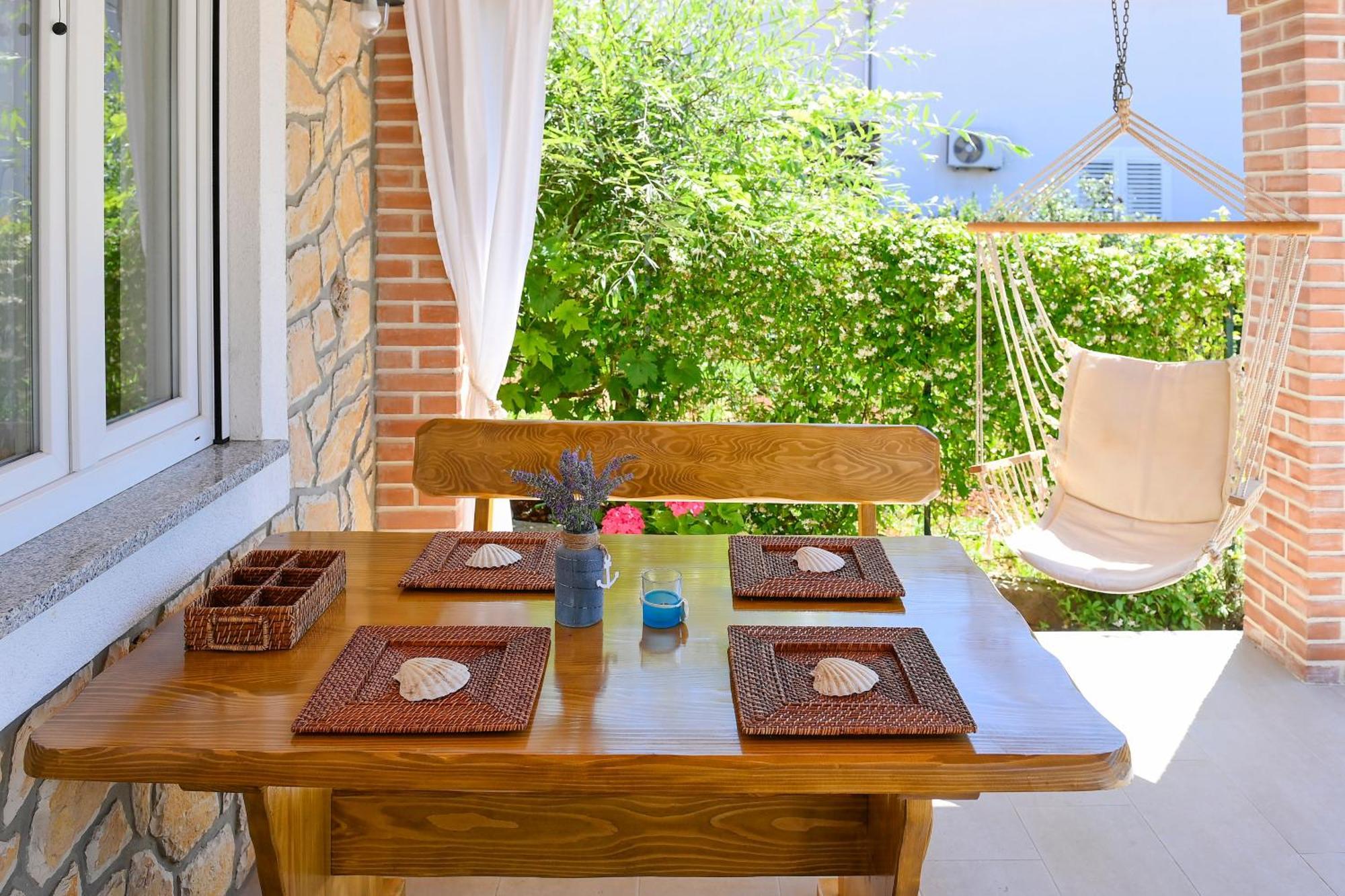 Vacation House Ulika Gabonjin Εξωτερικό φωτογραφία