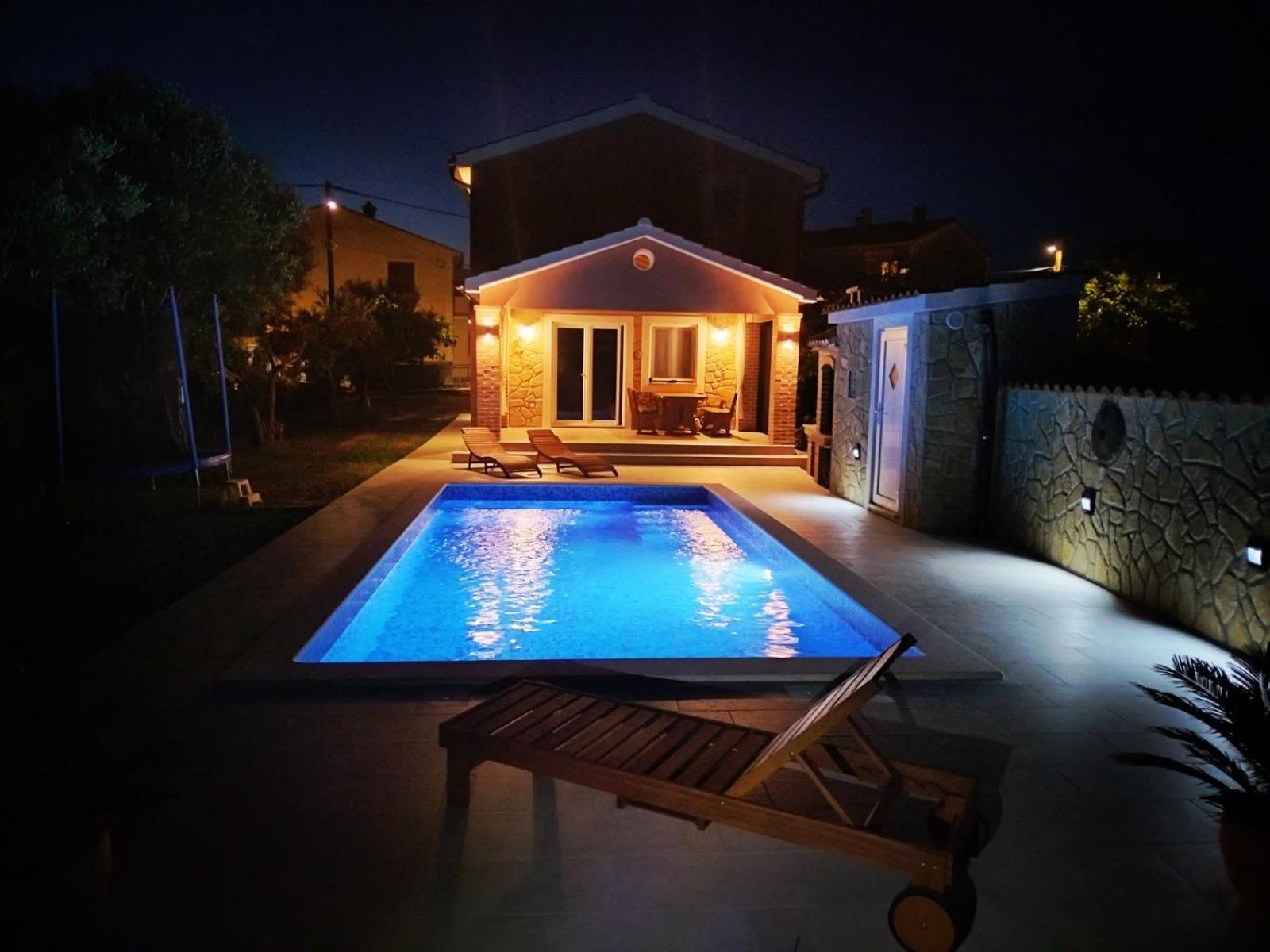 Vacation House Ulika Gabonjin Εξωτερικό φωτογραφία